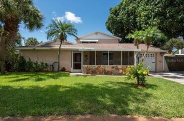 11975 Valencia Ct. Seminole  GREEN GROVE VILLAGE Home Listing Tour #1 Agents Re/Max Dynamic