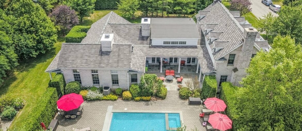 The Greens at Cherry Lawn | 39 Cherry Lawn Blvd | New Rochelle, NY 10804 The Greens at Cherry Lawn | 39 Cherry Lawn Blvd | New Rochelle, NY 10804