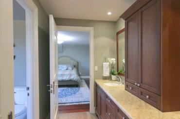 45 Shorewood Place, Oakville - The Invidiata Team