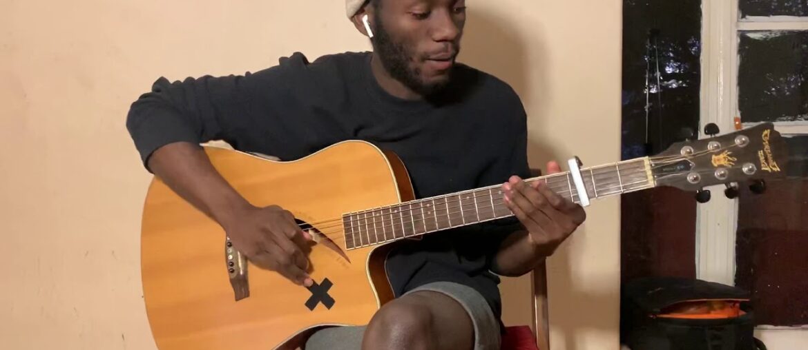 The game is over |Evanescence| (how to play) guitar chords and acoustic interpretations