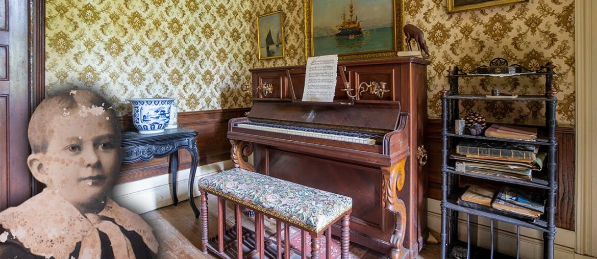 Abandoned French Mansion of an Artistic Family | Children Left Everything