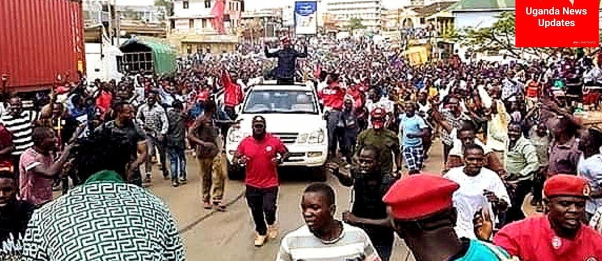 Kino Tekibangawo, Bobi Wine kyakoze Mukono, abantu beebase mukkubo ngabamulinda