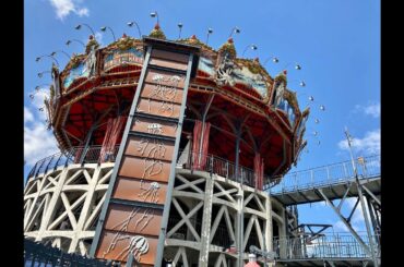 A unique carrousel on an island in Nantes, France