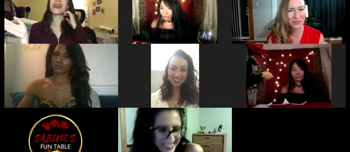 A Teaser of our French version of Sabine's Fun Table ( La Table Folle de Sabine)