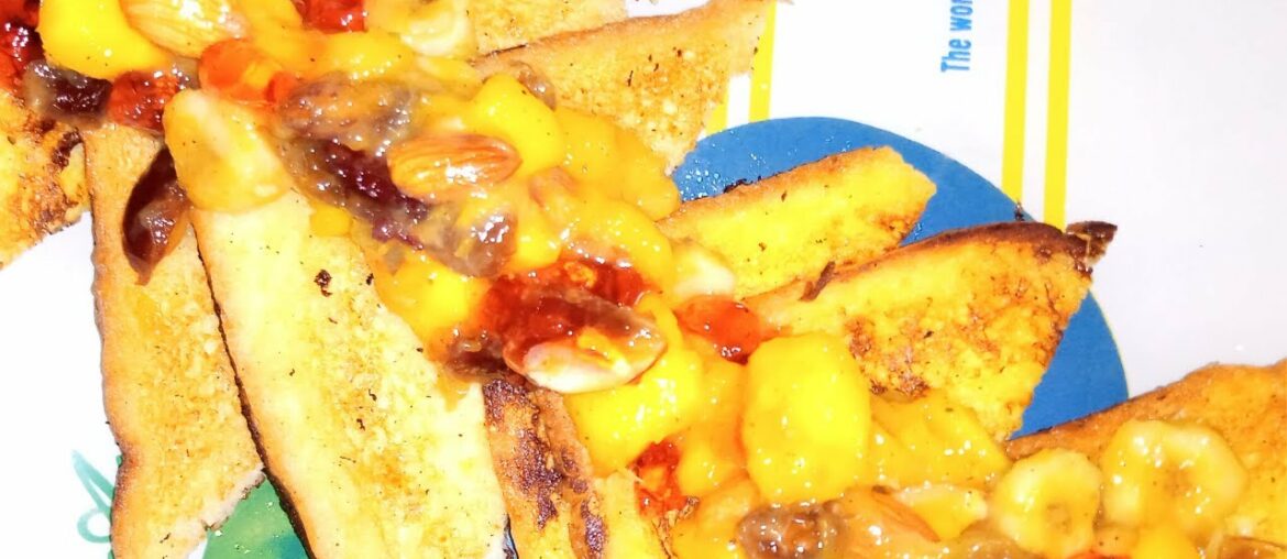 French Toast With Fruits Caramel / Classic Recipe