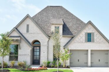 Perry Homes in Prairie Oaks - 305 Oak Hollow Way