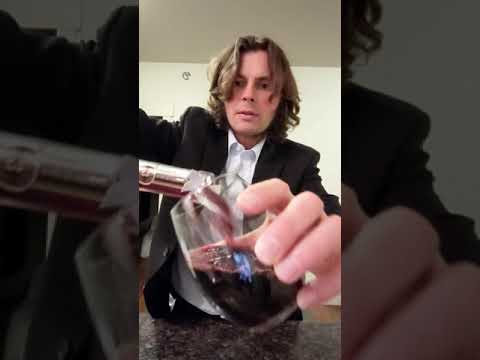 most red wine bottles are green, not red, Exitus tasting. most red wine bottles are green, not red, Exitus tasting.