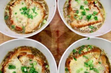 Nico Makes Vegetarian French Onion Soup
