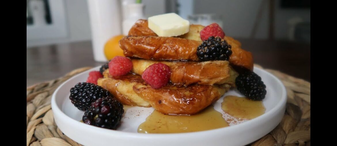 AMAZING FRENCH TOAST/ EASY AND QUICK (UNDER 20 MIN)