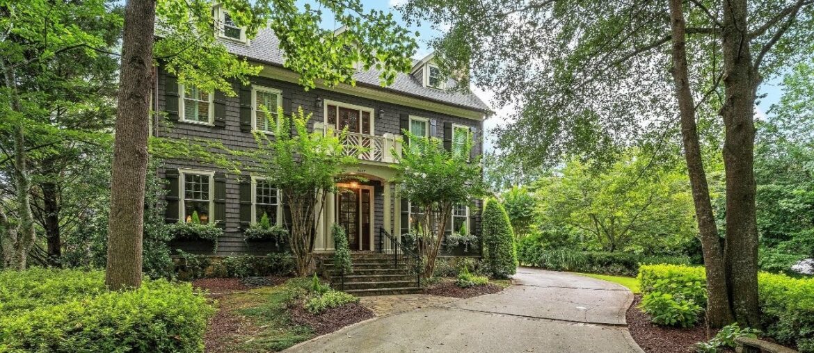 4647 Dudley Lane | Sandy Springs, GA 30327