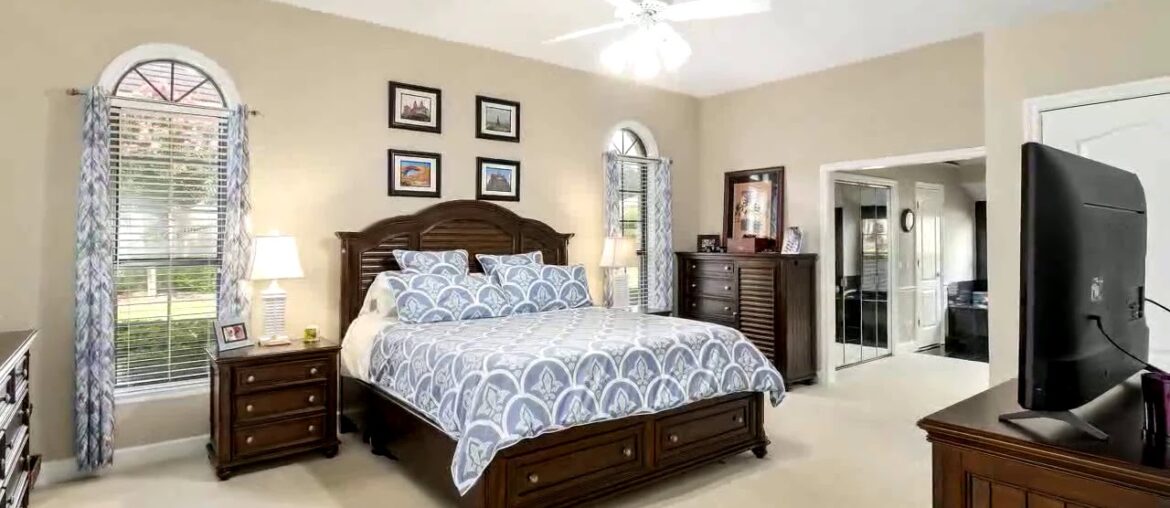 Residential for sale in Ocala, FL - 2038 SE Twin Bridge Ct