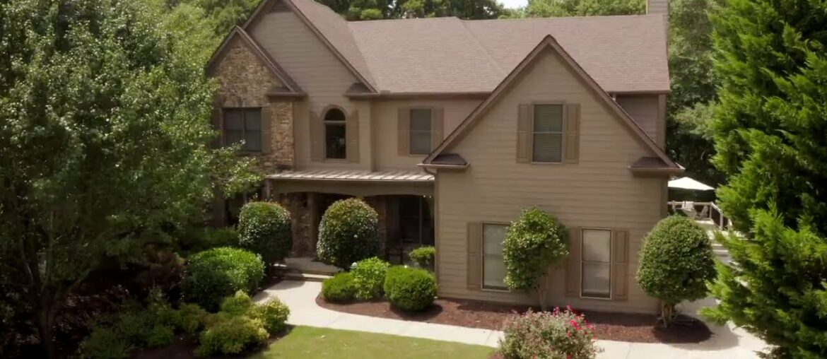 Renovated Home for Sale | 1305 Water View Ln, Suwanee, GA | Sherry & Co. Renovated Home for Sale | 1305 Water View Ln, Suwanee, GA | Sherry & Co.