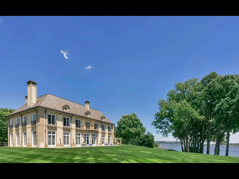 Real Estate High Point Estate on the Navesink River Middletown, New Jersey, 07701 United States Real Estate High Point Estate on the Navesink River Middletown, New Jersey, 07701 United States