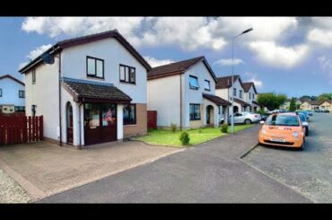 Erskine.***WONDERFUL DETACHED FAMILY HOME***