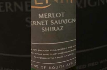 Scottish 🏴󠁧󠁢󠁳󠁣󠁴󠁿oxtail French  style cooking onions 🧅 & South African Wine