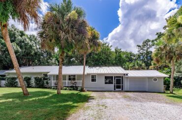 Property Showcase | 1950 63rd Avenue, Vero Beach