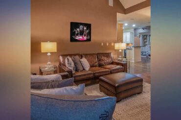 BLIOWL Bathroom Decor Wall Art, French Bulldogs Playing Poker Modern Dogs Wall Art review