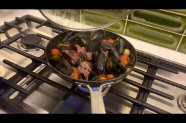 French Mussels with Marrow Butter