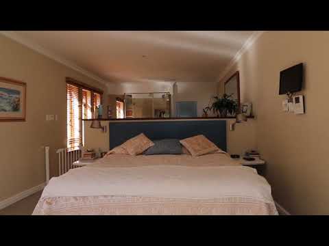 4 Bedroom House For Sale in Constantia (4188388) 4 Bedroom House For Sale in Constantia (4188388)