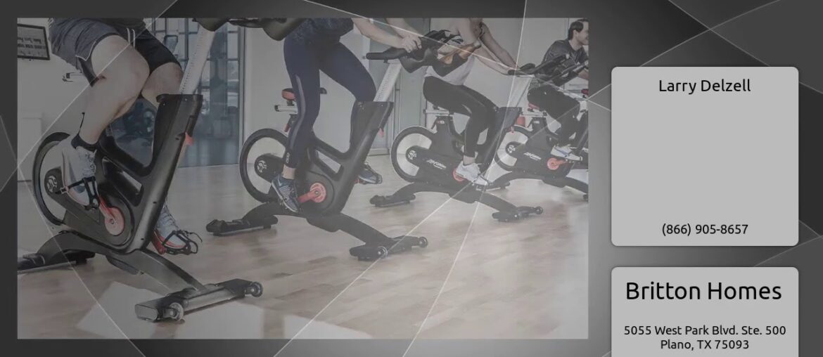 2220 Sandrellan Street, Fort Worth, TX 76008