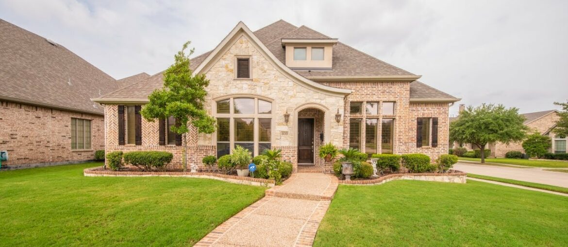 400 Mordred Lane Lewisville TX 75056 Castle Hills Subdivision North Dallas Texas