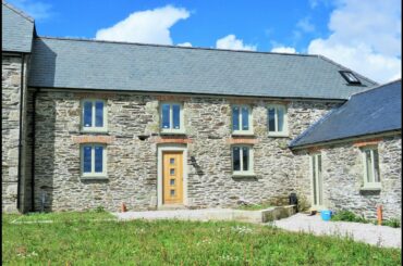 Penelewey Barton Barns, Feock, Truro, Cornwall. A beautiful converted Grade II Listed Barn...