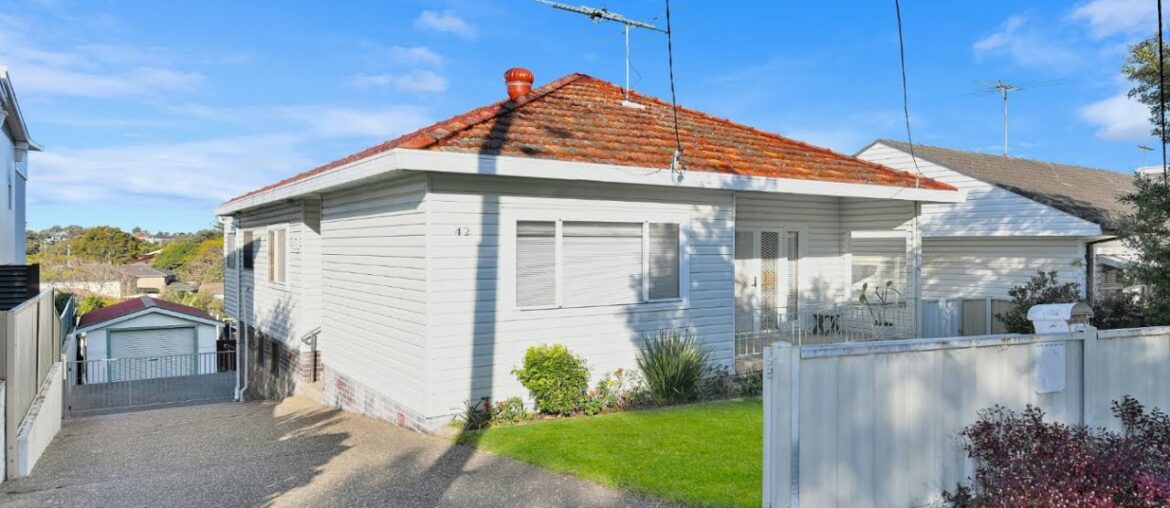 42 Dudley Street, PAGEWOOD, NSW 42 Dudley Street, PAGEWOOD, NSW