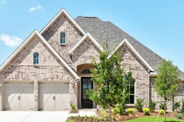 Perry Homes in Reserve at Creekside - 905 Elmwood Avenue