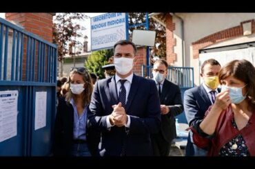 Covid-19: France to shut bars and restaurants in hard-hit Marseille