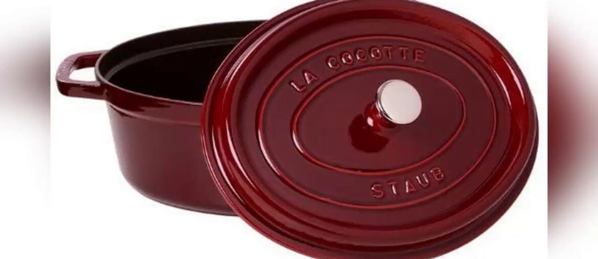 ☀️ Staub French Oven - Oval - 5.4 L - Grenadine New Arrivals