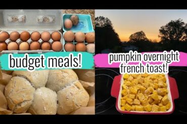 OVERNIGHT PUMPKIN FRENCH TOAST CASSEROLE & EASY CROCK POT CREAM CHEESE CHICKEN CHILI