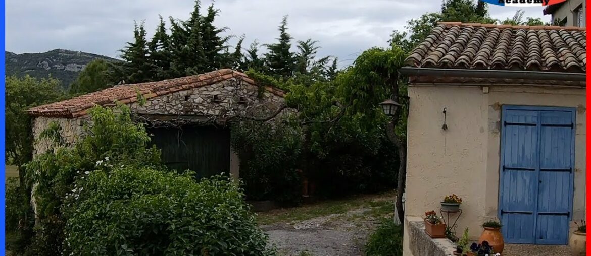 SMALL QUAINT VILLAGE IN SOUTHERN FRANCE | PETIT VILLAGE PITTORESQUE dans le SUD #VALFLAUNÈS#FRANCE