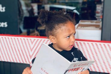 Serena Williams Daughter Olympia Gives Hilarious Side-Eye While Dining At French Restaurant