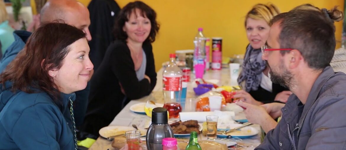 France Wine / France Alsace Châtenois Domaine Edelweiss Apéritif vigneron France Wine / France Alsace Châtenois Domaine Edelweiss Apéritif vigneron