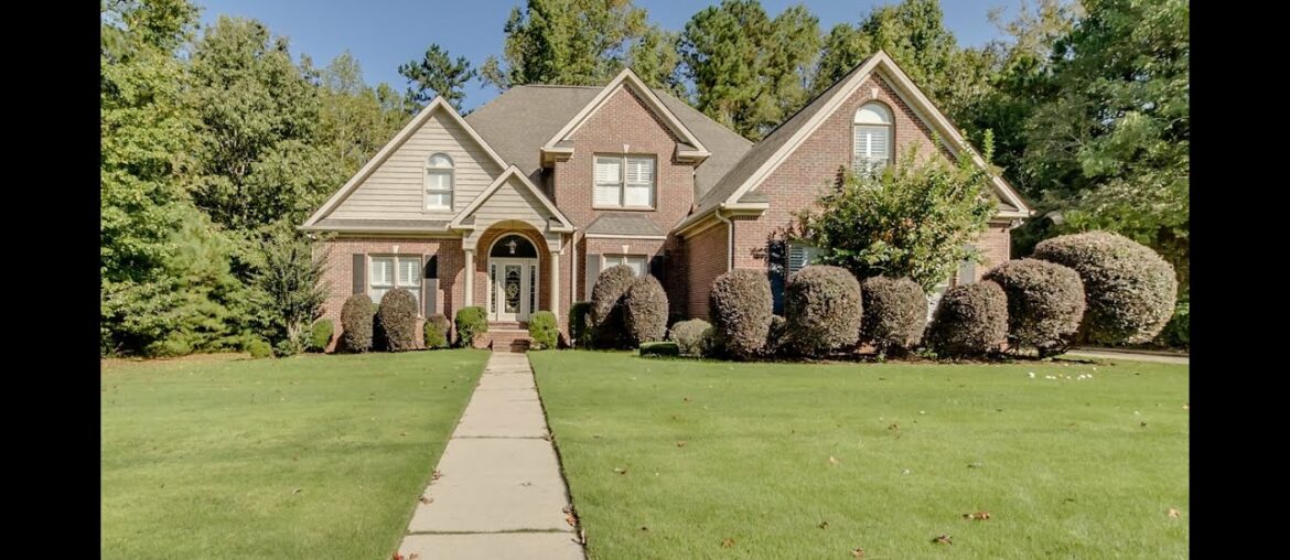 Homes for Sale in Tuscaloosa, 140611, 4040 Triple Crown Circle, Donna Petty, Hamner Real Estate