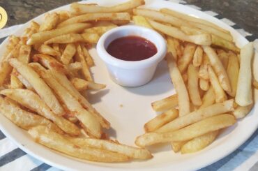 French Fries 2 ways - Regular fries recipe & Besan Waley fries recipe by Meerabs kitchen