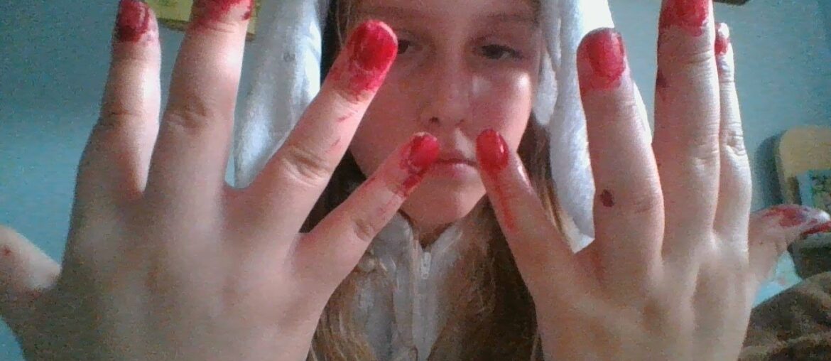 GOING ON A HIKE AND HAVING A FRENCH PICNIC!!!! WITH ALLY AN KATIE