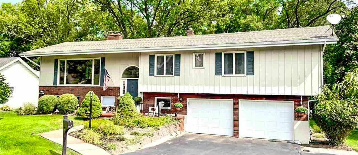 Kingston Real Estate | 70 Valentine Avenue Kingston NY | Catskills Real Estate Kingston Real Estate | 70 Valentine Avenue Kingston NY | Catskills Real Estate