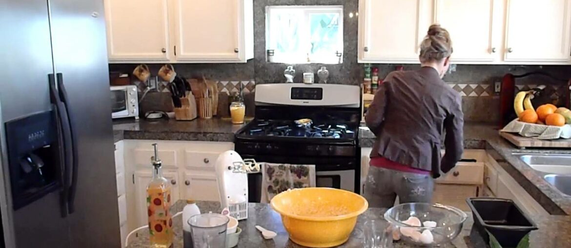 Recette Française: GATEAU AU YAOURT / YOGURT CAKE French Recipe Recette Française: GATEAU AU YAOURT / YOGURT CAKE French Recipe