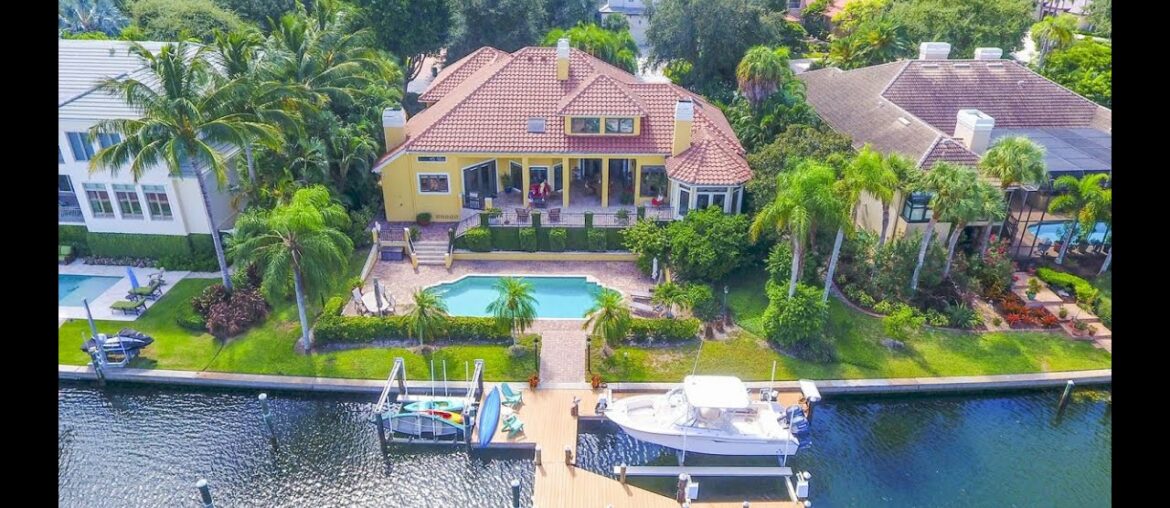 Roger Pettingell presents - 541 Harbor Point Rd, Longboat Key, FL