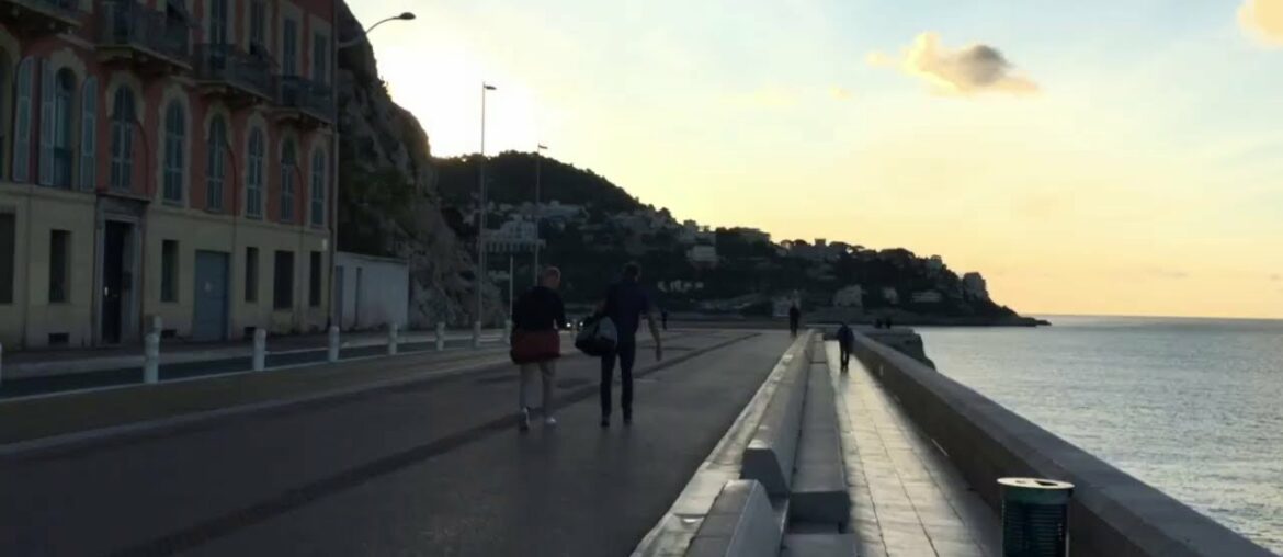 South of France Nice Quai Sea View - Nice, Côte d'Azur - VINGT Paris