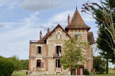 Belle Époque Château with 3HA and Guardian's Cottage | For Sale by French Character Homes