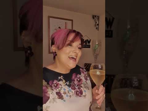 my forthcoming bubbly tastings on sparkling wine 🥂🍾 from around the world 🌎 my forthcoming bubbly tastings on sparkling wine 🥂🍾 from around the world 🌎