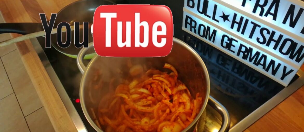 Zwiebelsuppe französische Art, Onion soup french style / + Bonus Tomatensuppe Tomatoe soup Zwiebelsuppe französische Art, Onion soup french style / + Bonus Tomatensuppe Tomatoe soup