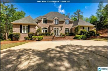 Homes for sale - 7113 Founders Pl, Vestavia Hills, AL 35242