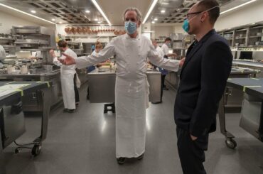 I met Thomas Keller!! My experiences eating at The French Laundry (3 michelin star)