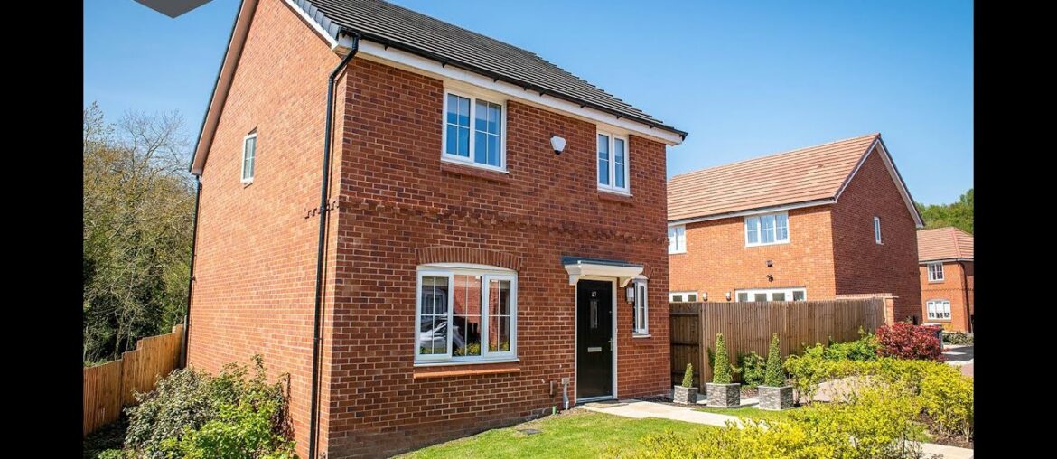 4 Bedroom House To Rent | Dee by Simple Life | Harebell Gardens | Milard Grange | Houghton Regis 4 Bedroom House To Rent | Dee by Simple Life | Harebell Gardens | Milard Grange | Houghton Regis