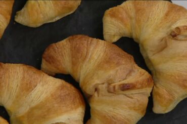 Authentic Gourmet 20 Jumbo Curved French Croissants on QVC