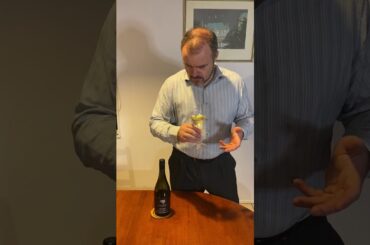 Tasting Jackson Estate Grey Ghost Barrique fermented Marlborough Sauvignon Blanc 2015 - Halloween