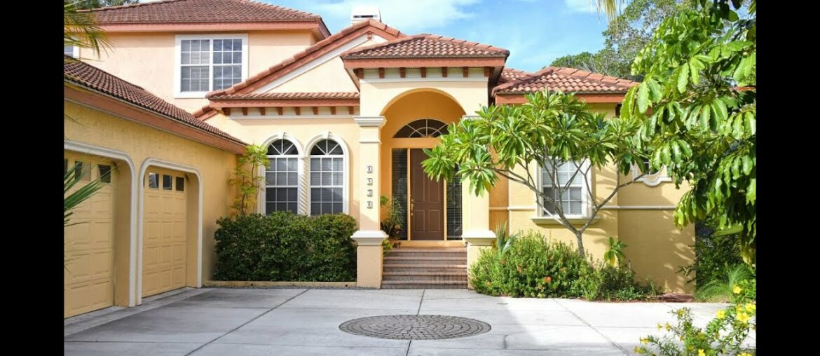 Roger Pettingell presents - 1950 High Point Drive, Sarasota